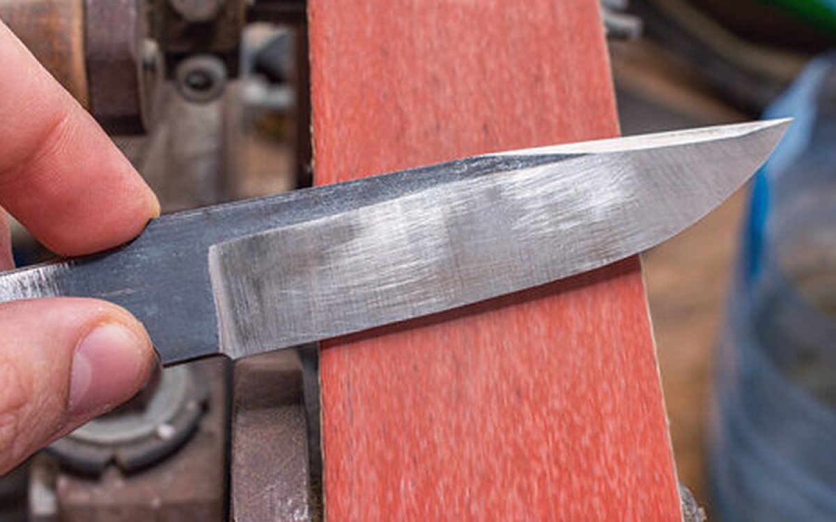 Knife Edge Retention: The Five Mechanisms That Dull a Blade