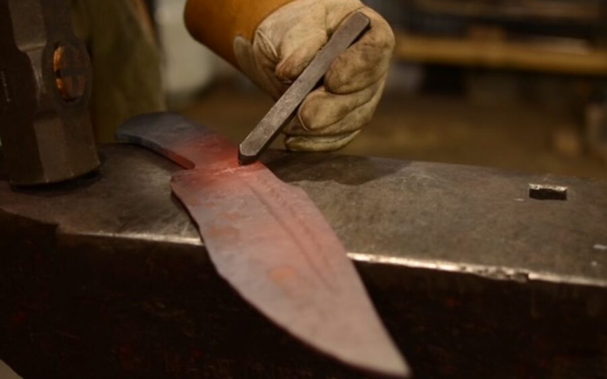 Knife Tooling and Dies: Manufacture, Life and Maintenance Economics