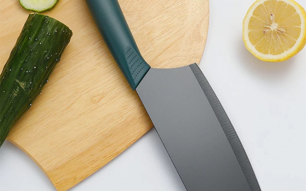 Stamped vs Forged Kitchen Knives: The Real Differences, Costs and Trade-offs